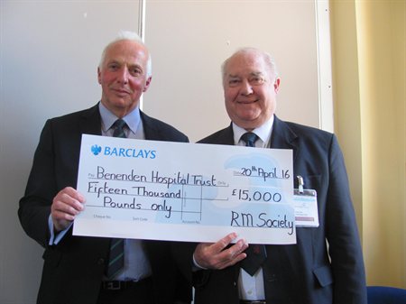 Benenden Hospital presented with cheque