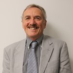 Dr Tony Fincham