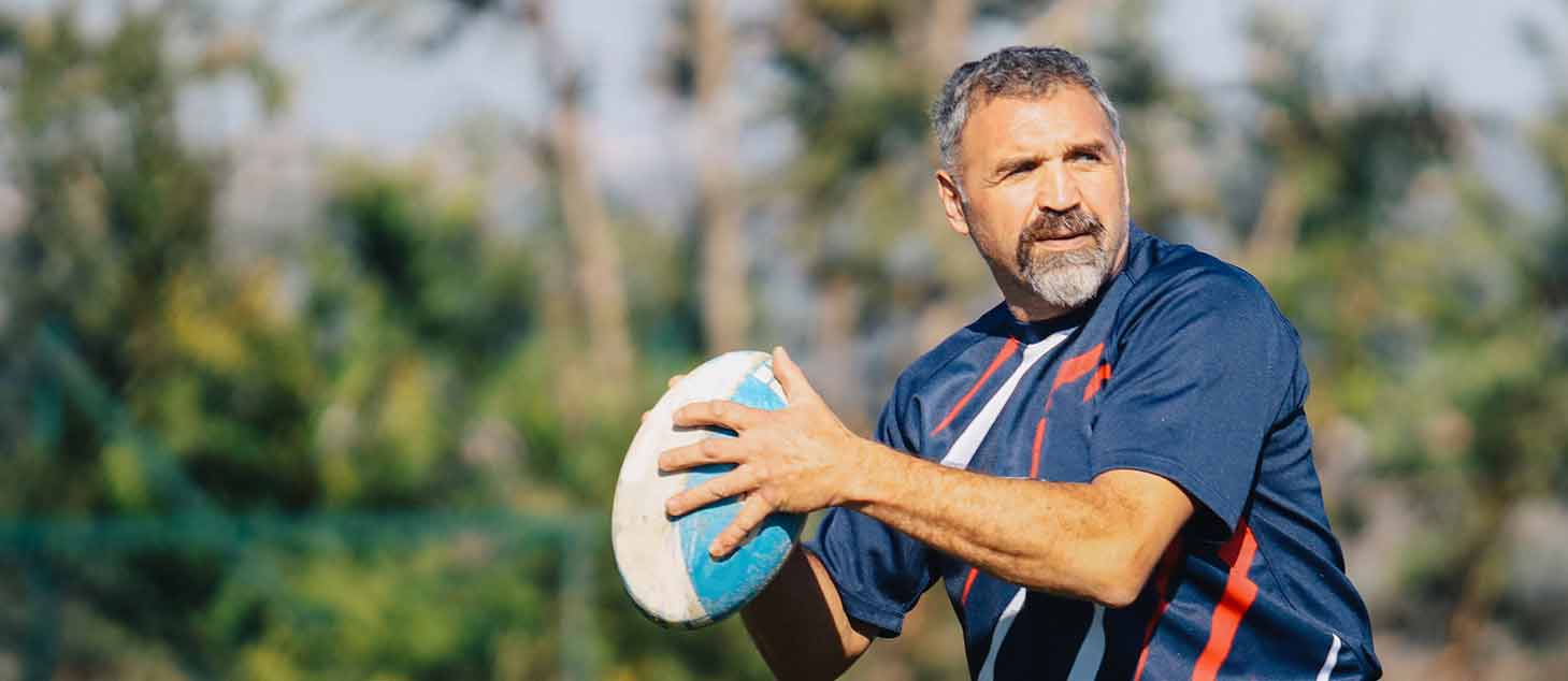 Man playing rugby