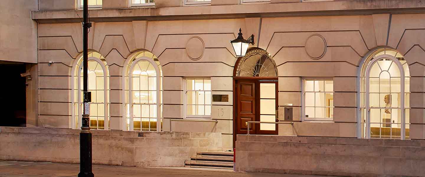 About Mr Chipperfield’s Outpatients, Harley Street district