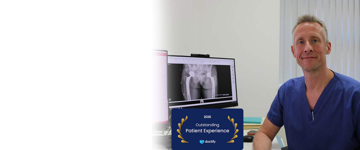 Mr Alex Chipperfield